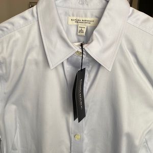 Banana Republic tailored shirt NWT